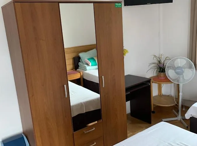 Pracownicze Tolek Hostel Βαρσοβία